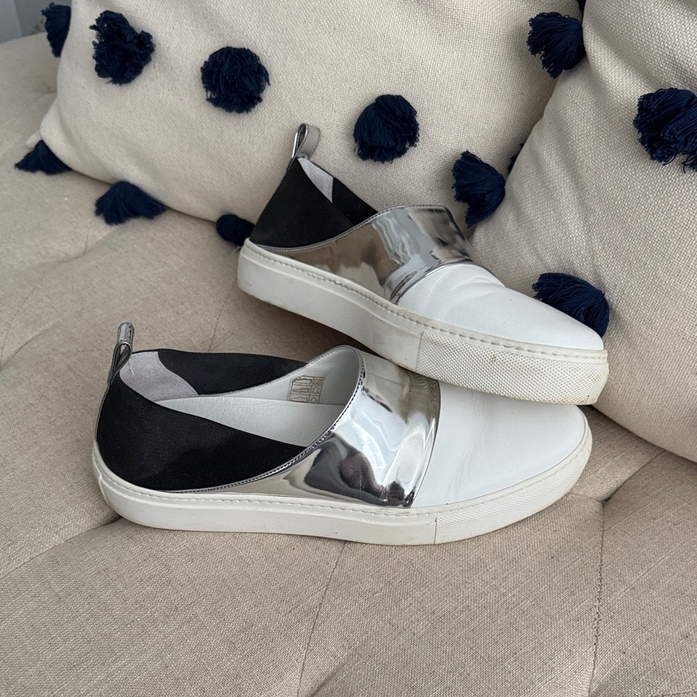 M. Gemi Women's Silver and White Sneakers
